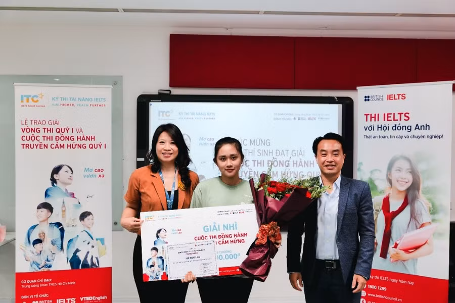 Thí sinh Hà Minh An – Trường THCS Sầm Sơn, Thanh Hóa. Thí sinh nhỏ tuổi nhất Vòng thi Quý, đạt Giải Nhì Cuộc thi Đồng hành Truyền cảm hứng Quý I năm 2022