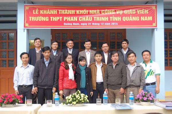 Khánh thành Nhà công vụ Trường THPT Phan Châu Trinh