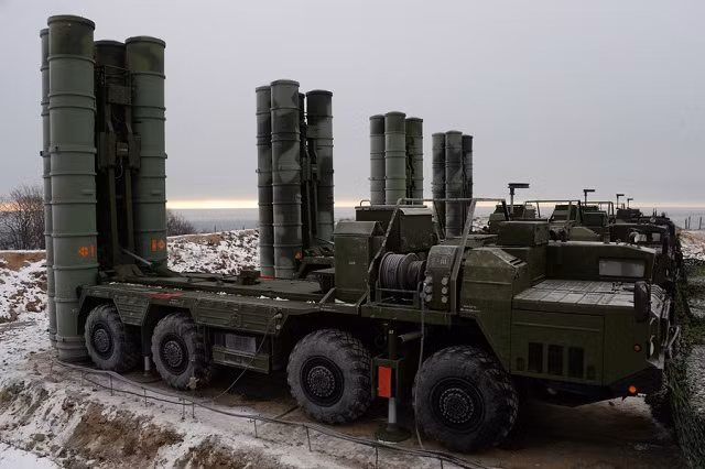 Báo Nga: Vì sao Rồng lửa S-400 khiến Mỹ phải dùng tới lệnh trừng phạt?