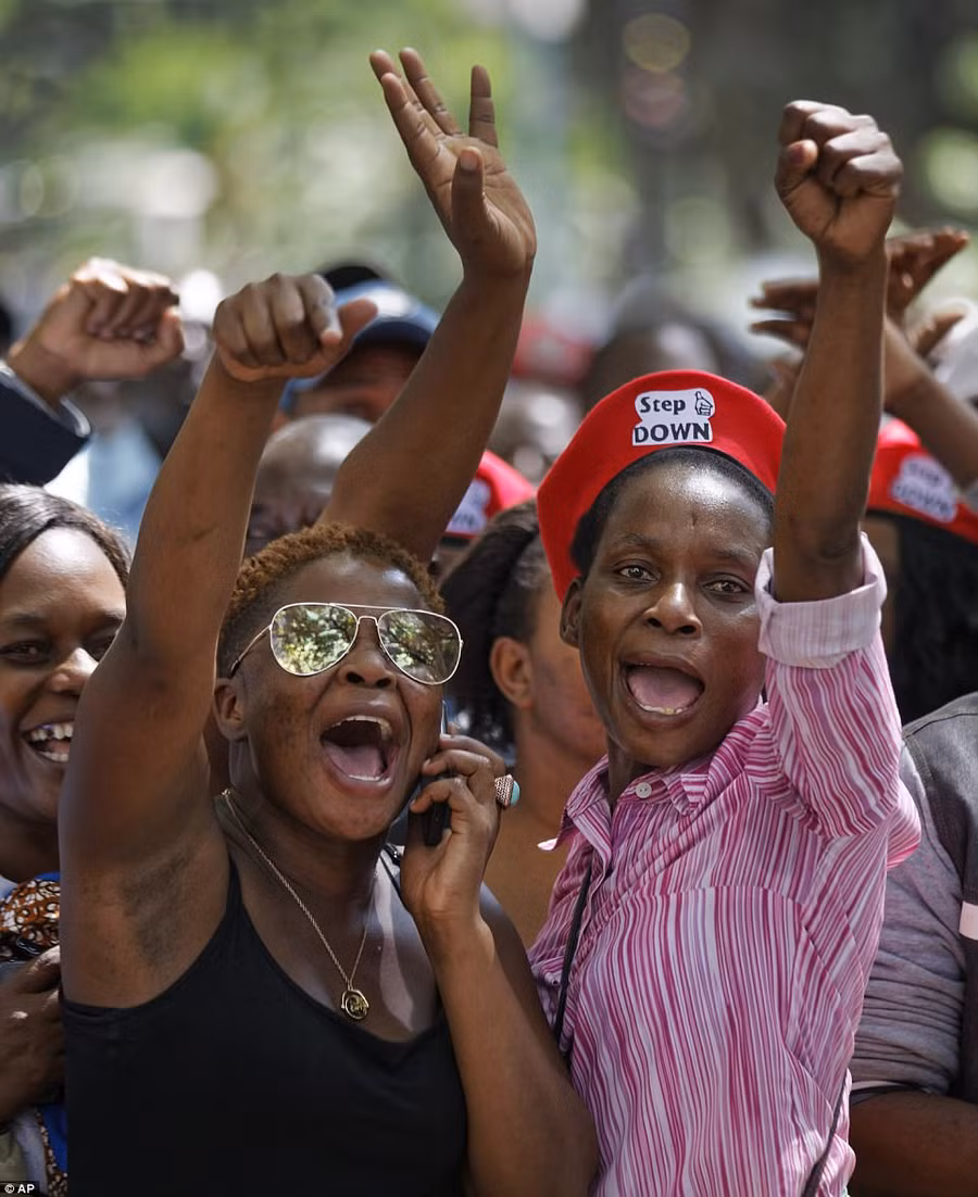 Người Zimbabwe có cơ hội thay đổi cuộc sống Người Zimbabwe có cơ hội thay đổi cuộc sống