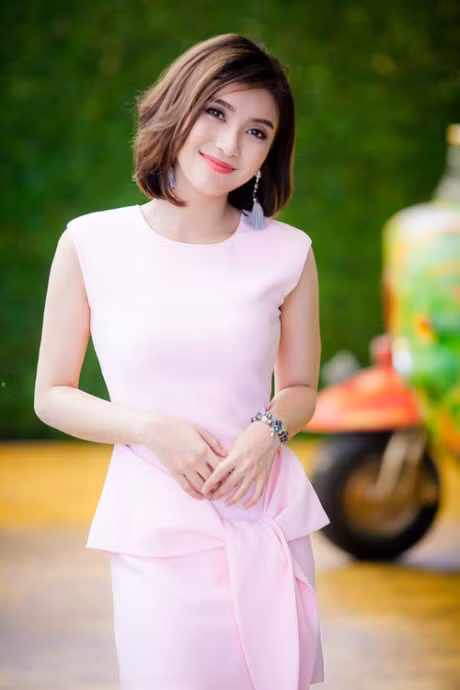 Diep Bao Ngoc - Thai Ha - Nhu Quynh quan quyt nhu chi em ruot - Anh 9
