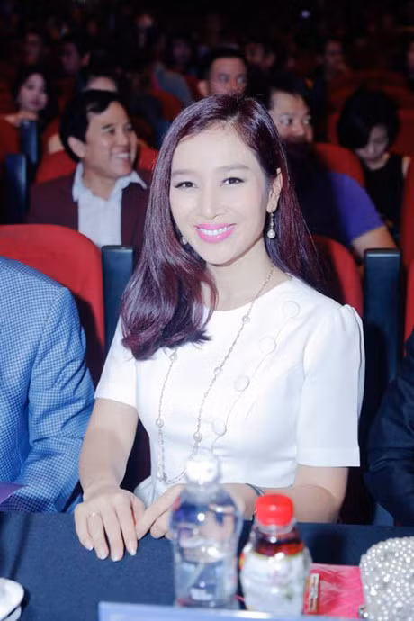 Xuan Bac toc xoan sanh dieu, 
