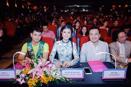 Xuan Bac toc xoan sanh dieu, 