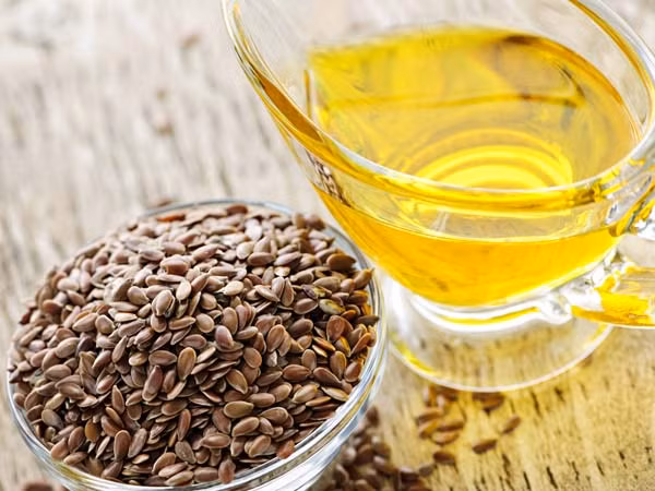 Hạt lanh. Một thìa hạt lanh chứa 40mg magie. Loại hạt này còn giúp trái tim khỏe mạnh và là một trong những thực phẩm hàng đầu cung cấp năng lượng cho cơ thể.