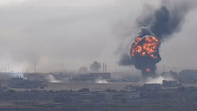 (Ảnh: Iran press)