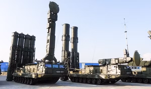 Tỷ lệ trúng mục tiêu thấp, Israel tìm cách gây nhiễu phòng không Syria?