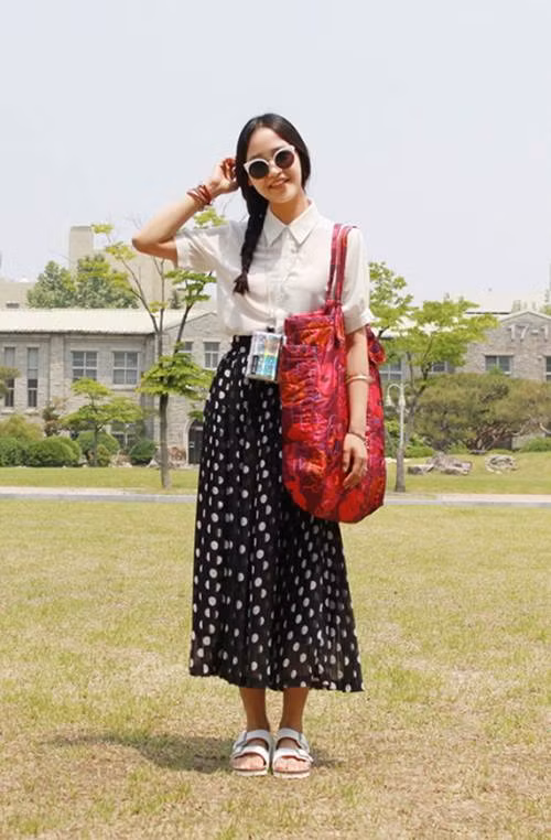 Ngắm không chán thời trang tới trường của nữ sinh Hàn - Hình 11 Ngam khong chan thoi trang toi truong cua nu sinh Han-Hinh-11
