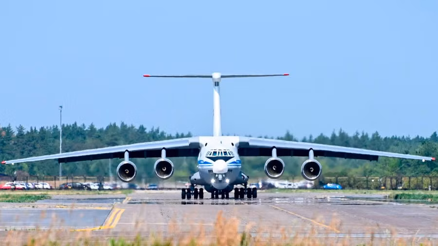Máy bay vận tải hạng nặng Il-76MD-90A phiên bản xuất khẩu
