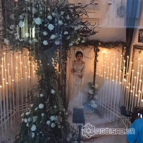 Ron rang khong khi giang sinh trong tung nha Sao Viet - Anh 10