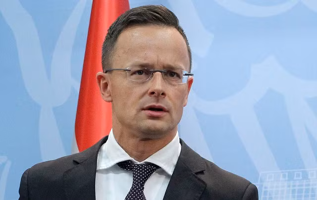  Bộ trưởng Ngoại giao Hungary Peter Szijjato.