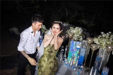 Minh Nhua tiet lo sinh nhat xa hoa voi su gop mat cua Cuong Do La - Anh 3