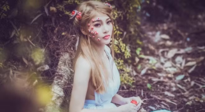 Vẻ đẹp “trăm hoa đua nở” của cô nàng 9x Hải Dương