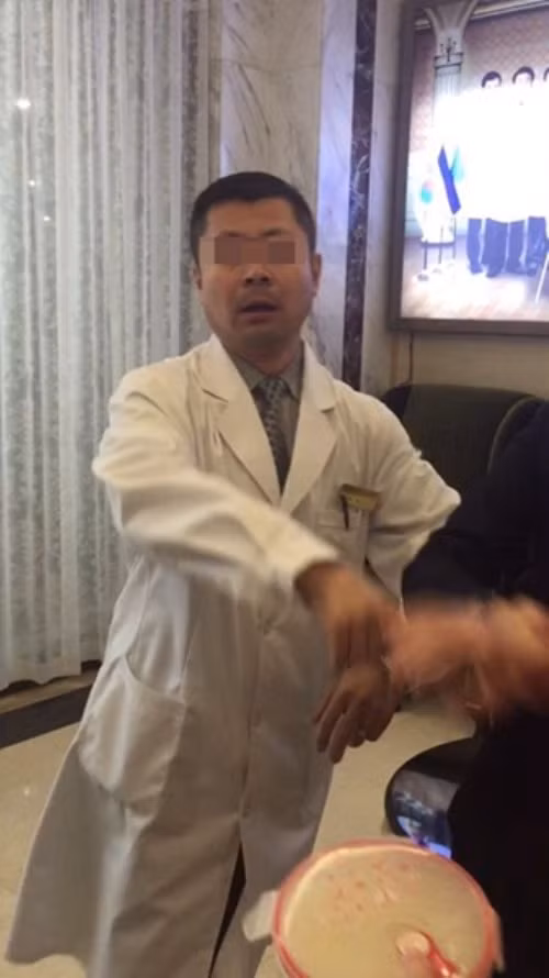 thac sy xinh dep bi bien chung dong kinh vi got ham - 2