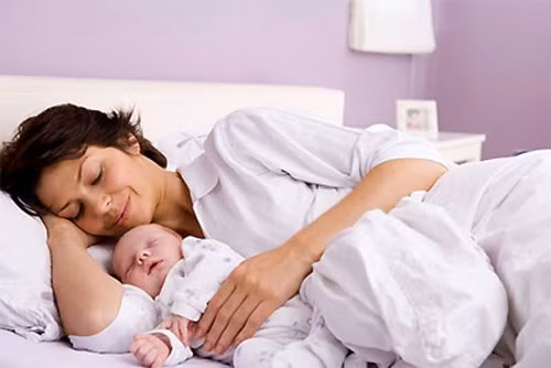 Sự thật ngã ngửa về nuôi con bằng sữa mẹ ảnh 4