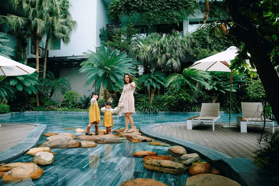Nổi tiếng với các hoạt động vui chơi giải trí đa dạng, hệ thống dịch vụ đẳng cấp và môi trường trong lành, Flamingo Đại Lải Resort được bình chọn Tổ hợp nghỉ dưỡng và giải trí cho gia đình sang trọng nhất Việt Nam 2019 bởi The Guide Awards