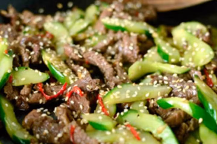 Cách làm dưa chuột xào thịt bò lạ miệng, hấp dẫn
