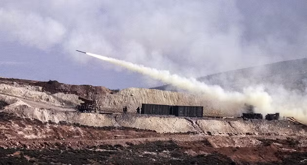 Lực lượng Thổ Nhĩ Kỳ bắn vào các vị trí của người Kurd ở Afrin, Syria