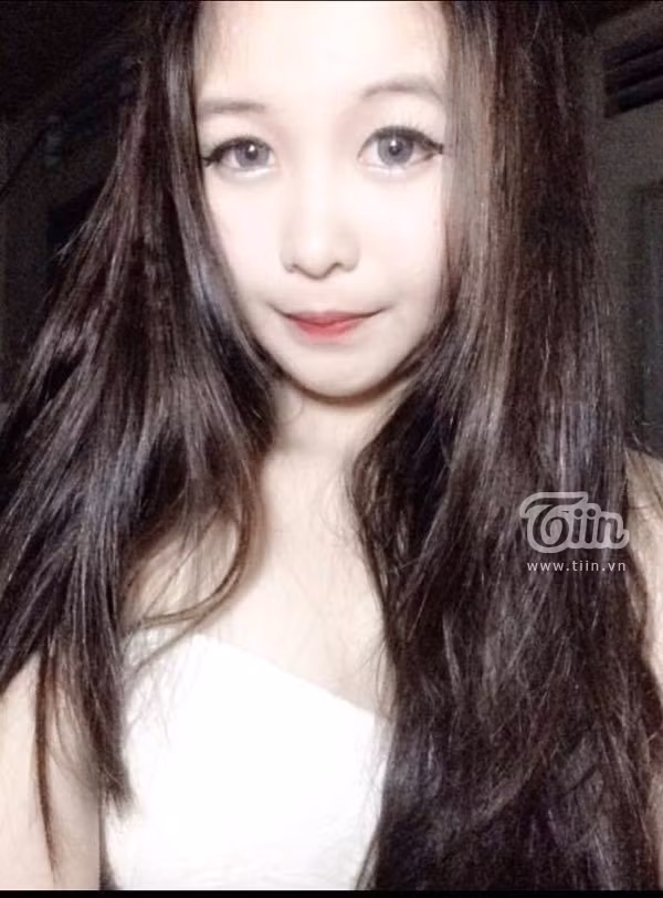 Nữ sinh Đồng Tháp nổi như cồn nhờ gương mặt giống búp bê