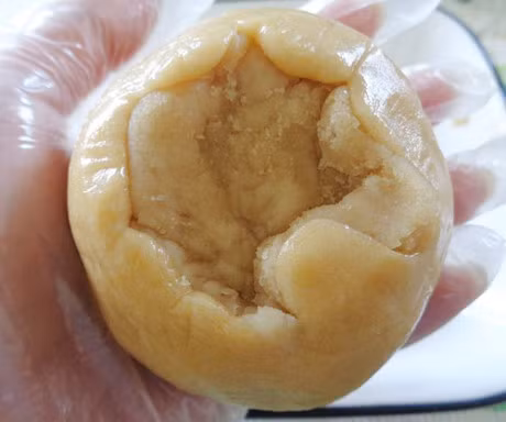 Cach lam banh trung thu nhan dau trang thom ngon - Anh 3