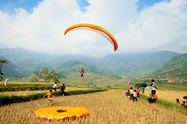 Gioi tre hao hung bay du luon chiem nguong ruong bac thang-hinh-anh-3