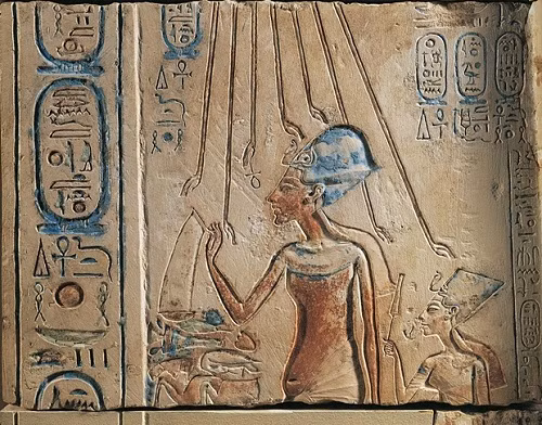 ly-do-nerfertiti-duoc-coi-la-nu-hoang-dep-nhat-ai-cap-1