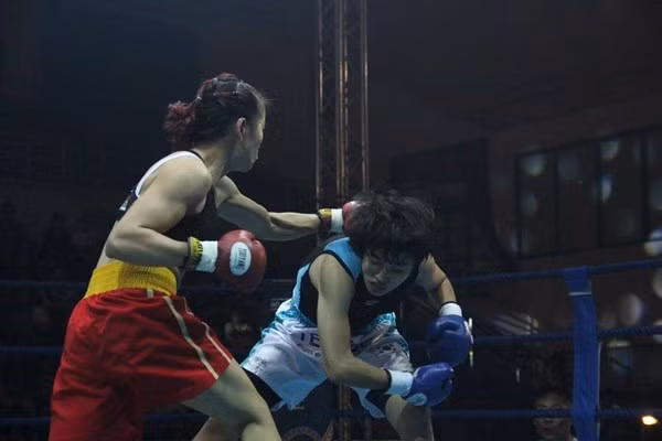 luu-thi-duyen-nu-vo-si-so-1-Viet-nam-so-ma-hay-khoc