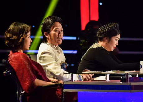 Khan gia tiec vi Nha Thy de hut giai thuong 700 trieu dong - Anh 3