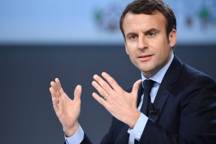 Macron thề sẽ tránh sai lầm của Hillary Clinton