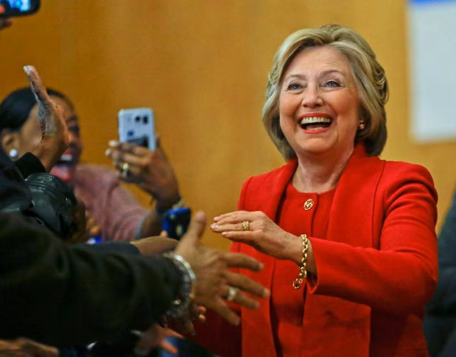 Bà Clinton và tỷ phú Trump trước cơ hội bứt tốc tại bang New York