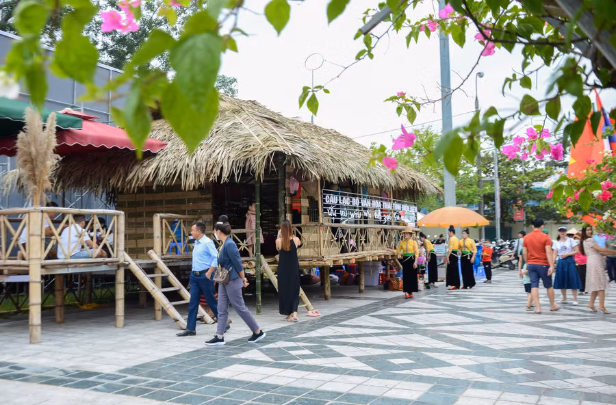 Không gian Nhà sàn - nét văn hóa đặc trưng của cộng đồng dân tộc Thái.