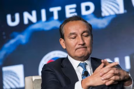 Vu kien United Airlines se tro thanh 