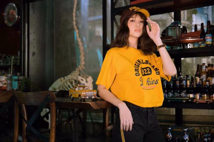 Mê mẩn nhan sắc Hoa khôi Trương Tùng Lan