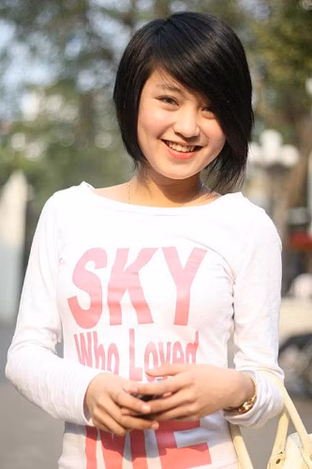 Hình ảnh: Những hot girl sở hữu nét duyên má lúm 