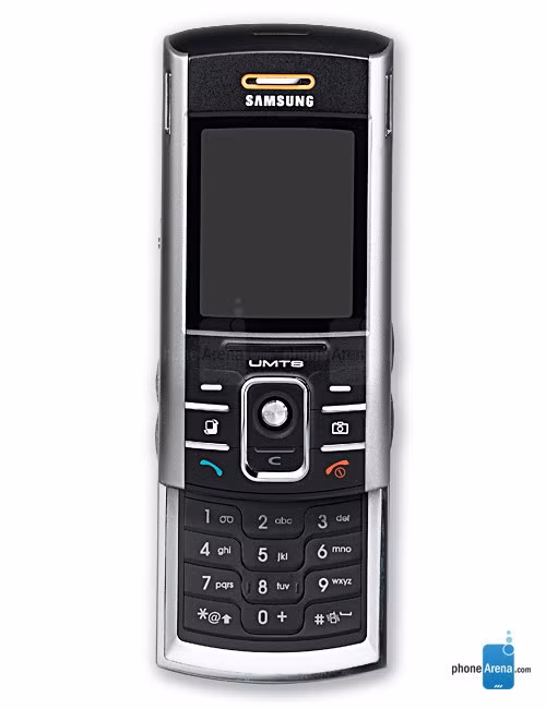 Samsung SGH-D720: là một trong những điện thoại thông minh chạy nền tảng Symbian đầu tiên của Samsung. Có thiết kế dạng trượt rất phổ biến trong những năm 2000, với màn hình 1,8 inch, độ phân giải 176x220 pixel, camera sau 1,3MP với đèn flash LED và bộ xử lý 192 MHz.