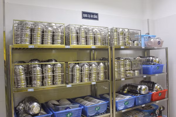 Bếp ăn bán trú 1,3 tỷ đồng tại TPHCM 