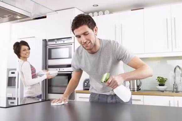 Dấu hiệu cho thấy chàng là người chồng lý tưởng