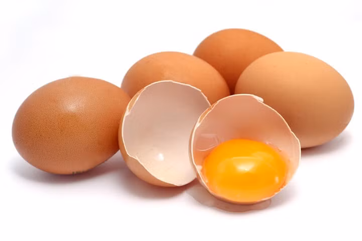 Cảnh báo nguy cơ sức khỏe từ sở thích ăn trứng lúc nhỏ