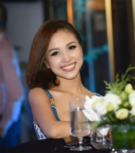 O Han Quoc, Hoa hau Ha Kieu Anh nho nu cuoi hon nhien cua con gai - Anh 12
