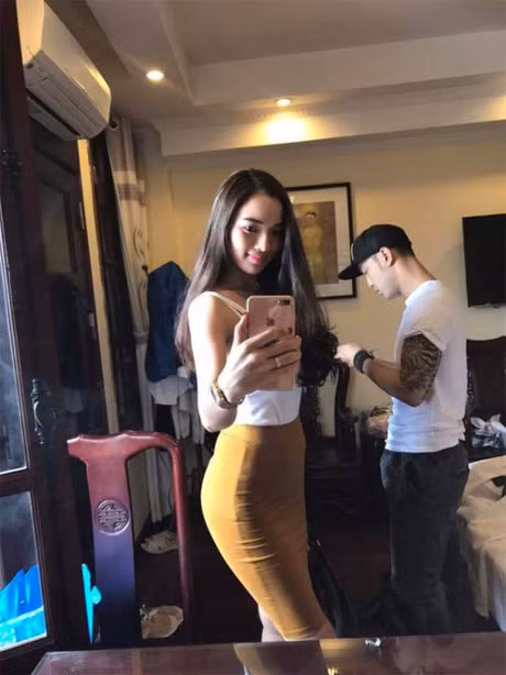 O Han Quoc, Hoa hau Ha Kieu Anh nho nu cuoi hon nhien cua con gai - Anh 9
