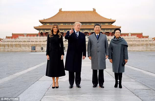 Tới thăm Tử Cấm Thành