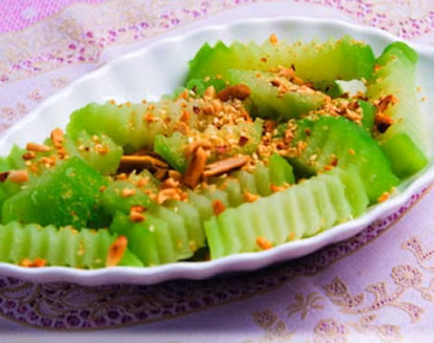Công dụng tuyệt vời của quả su su nhiều người chưa biết ảnh 2