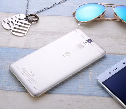 Nhìn gần Pepsi Phone sang chảnh giá cực rẻ - ảnh 7