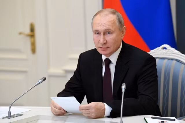 TT Nga Putin.