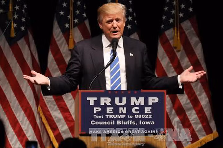 Ông Trump hứng “quả tạ” khi bị cáo buộc vi phạm lệnh cấm vận Cuba