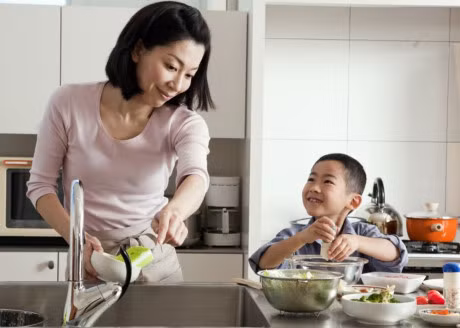 Bi quyet day con khoe va thong minh cua me Nhat - Anh 2