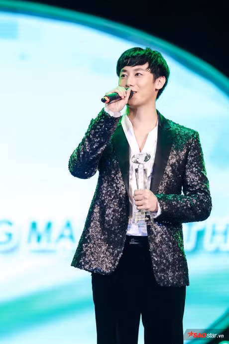 Lan song xanh 2016: Son Tung - Isaac lien tuc thi tham, than mat 
