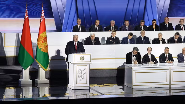 Tổng thống Alexander Lukashenko phát biểu trước Hội đồng Nhân dân toàn Belarus vào ngày 24/4. (Ảnh: Văn phòng Tổng thống Belarus)