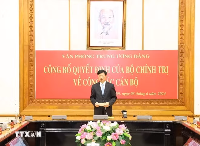Ông Nguyễn Duy Ngọc, Chánh Văn phòng Trung ương Đảng phát biểu. (Ảnh: Trí Dũng/TTXVN)