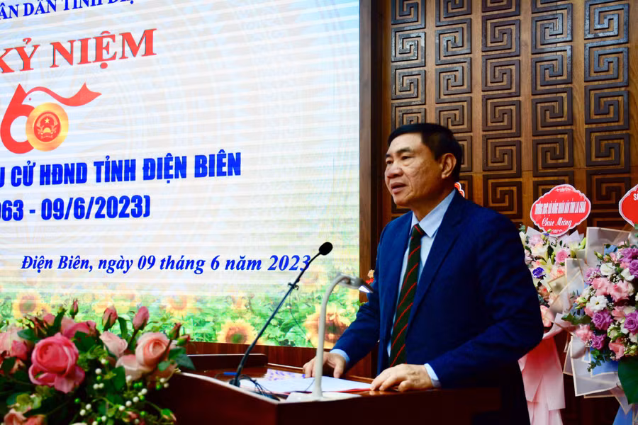 Ông Trần Quốc Cường, Bí thư Tỉnh ủy Điện Biên phát biểu tại Lễ kỷ niệm. Ông Trần Quốc Cường, Bí thư Tỉnh ủy Điện Biên phát biểu tại Lễ kỷ niệm.