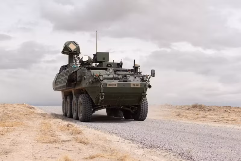 Xe chiến đấu Stryker đầu tiên được trang bị vũ khí laser 50 kilowatt.
